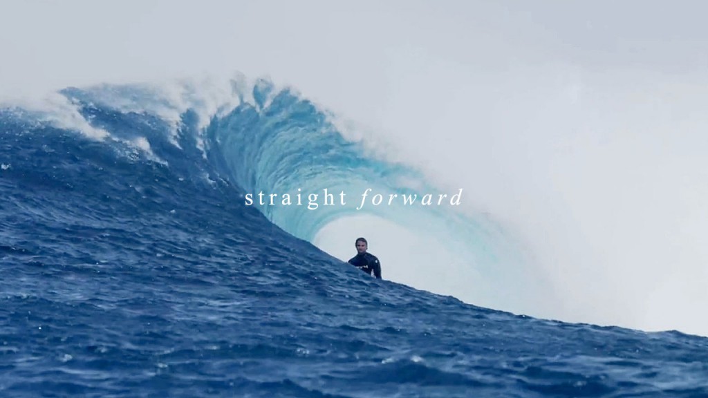 ミクロネシアのポンペイ島で炸裂するバレル