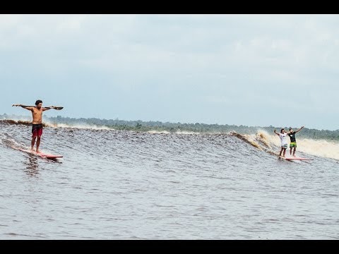 インドネシアの潮津波を追いかけたドキュメンタリー