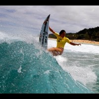 2014年度ウイメンズ・パイプライン・プロを制したベサニー・ハミルトン