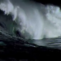 レッドブルが主催する招待制ビッグウェイブイベント「レッドブル・ケープ・フィア」とは