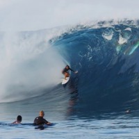 17歳サーファーガールのチョープーへの挑戦:フランキー・ハラー