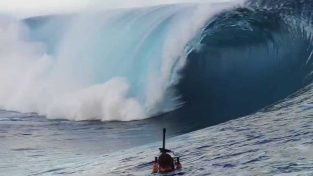 2014年度ASPメンズワールドツアー第七戦ビラボン・プロ・タヒチ：初日ハイライト