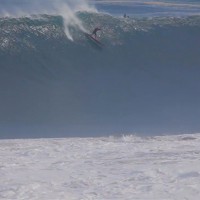 ダミアン・ホブグッドのビッグウェイブハンティングinチリ