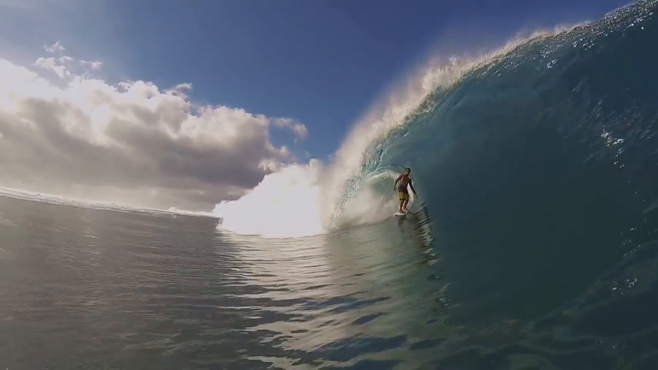 一年間のサーフトリップ記録：マテイア・イキリー