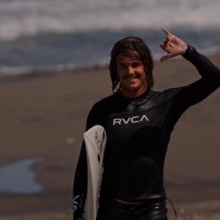 デザート・ポイントやバリ島でのセッション:アダム・ベネッツ