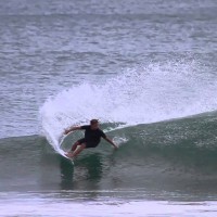 ニカラグアでフリーサーフ:エリック・ガイゼルマン