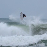 必見:ケリー・スレーターによるエアリバース540メイク映像