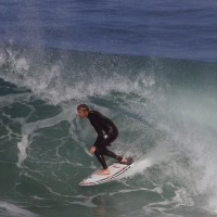 サイズアップしたフランスでのオフ日セッションwithアライア+SUPサーファー