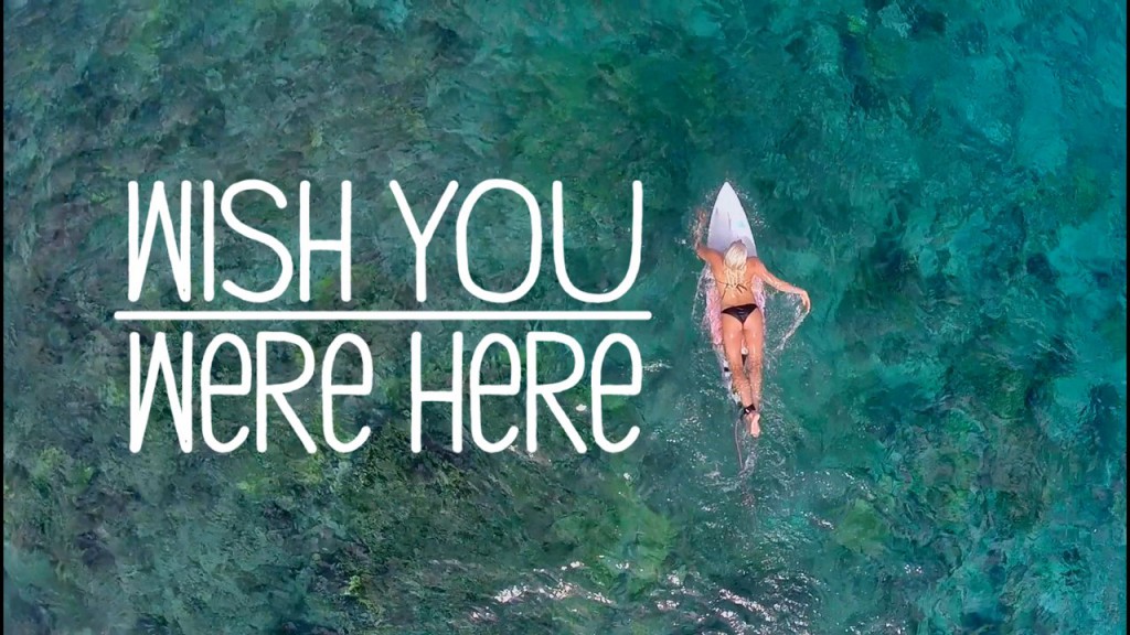 シンプルライフを送るトロピカルアイランドへサーフトリップ：タティアナ・ウェストン・ウェブ