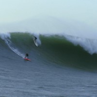 ウイメンズ初の招待制ビッグウェイブイベント「WickrXスーパーセッション」