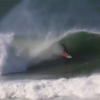 フランス&ポルトガルでのフリーサーフィン：ジェレミー・フローレス