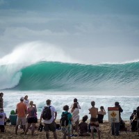 突如として覚醒したオアフ島ノースショアのパイプライン@2014