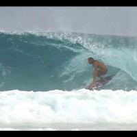 真夏にコンディションが良くなったスナッパーロックスのローカルセッション