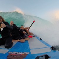 巨大版SUPでチャージするノースショアアタック：ジェイミー・オブライエン