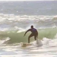 キックフリップ×2とスイッチスタンスのライディング映像:ゾルタン・トルコス