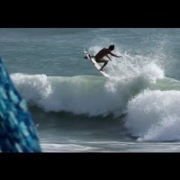台風スウェルを追いかけたダニエル・ジョーンズとクリス・デル・モロの台湾トリップ