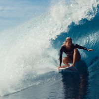 25周年のロキシーを代表する6×ショートボードウイメンズチャンプ:ステファニー・ギルモア