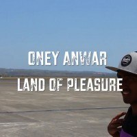 インドネシアを代表するトップサーファー：オニー・アンワー