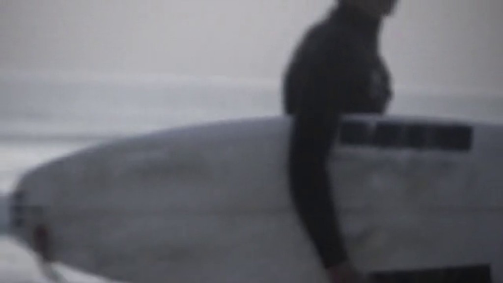 フランスミュージック×波乗り映像という組み合わせ