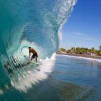 フィリペ・トレドが語るブラジリアンサーファー、エアー、出身地、故リカルド・ドス・サントス