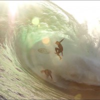 スキムボードで世界ビッグウェイブハント：ブラッド・ドンキー