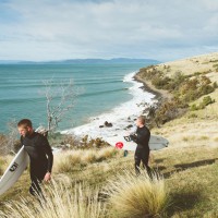 バレルセクションがいくつもある30秒以上のロングウェイブ@タスマニア