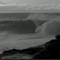 2015年シーズン初スウェルが入った豪ケープ・フィア