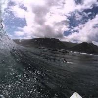 チョープーでのセルフィ(自撮り)でGoProチャレンジに参加:ケリー・スレーター