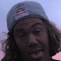 斜め回転のエアリバースまでメイクするぶっ飛びサーフ＠ヨーロッパ：ジョーディ・スミス