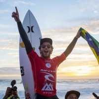 2015年度メンズWCT第十戦「モチェ・リップカール・プロ・ポルトガル」:最終日ハイライト