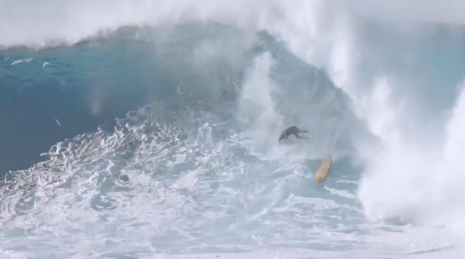 サーフラインが厳選した2015年度ベストワイプアウト動画