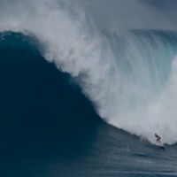 マウイ島ジョーズのパドルインで過去最大サイズのチャージ＠2016/1/15