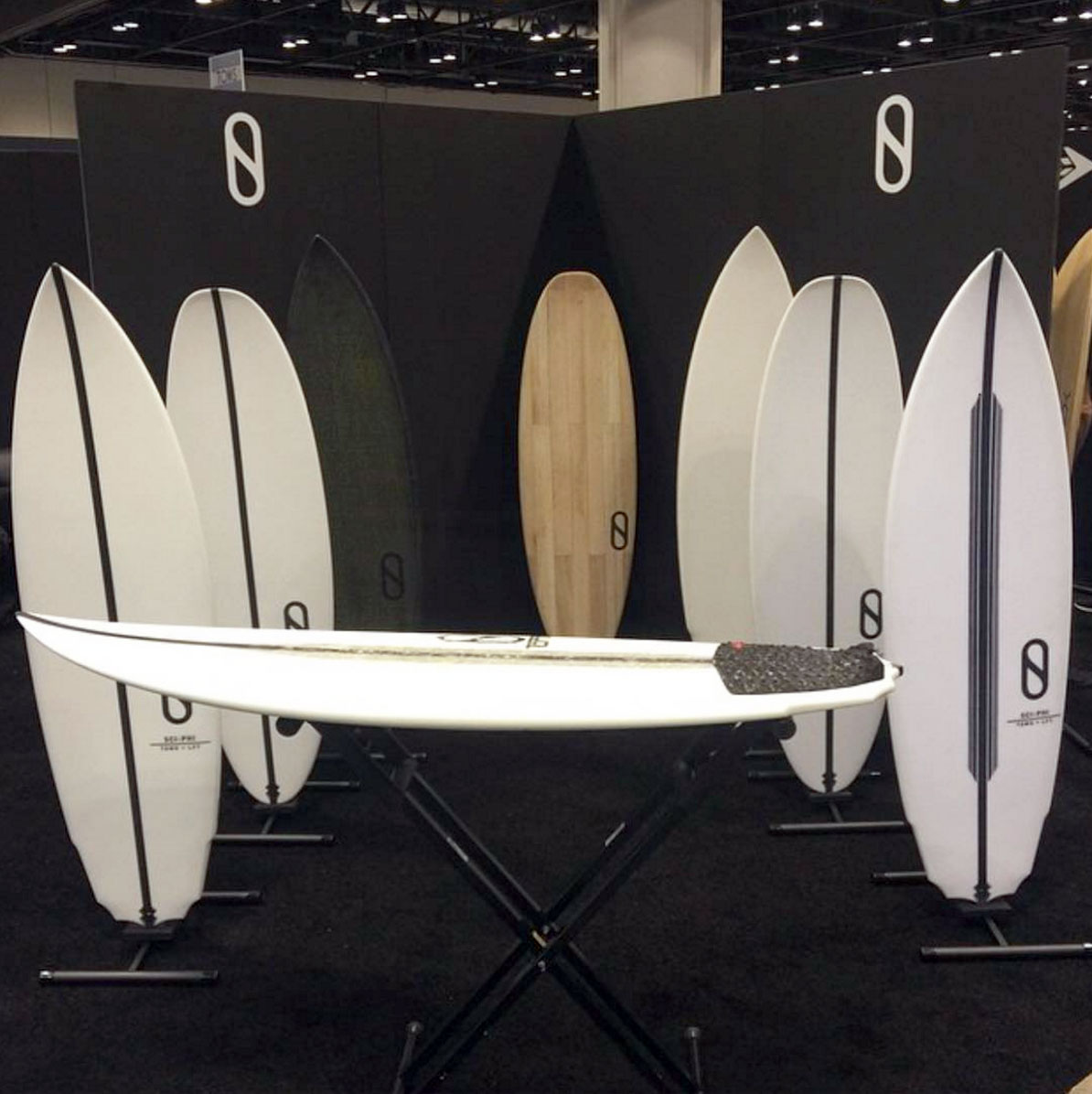 サーフィン 動画　ニュースケリー・スレーターのボードブランド「スレーターデザインズ」が3モデルをお披露目