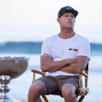 ミック・ファニングが2016年WCTイベントはフル参戦しないと発表