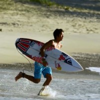 五十嵐カノアのWCTヒート初勝利後のインタビュー記事&フリーサーフ動画