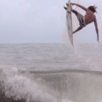 ヤゴ・ドラのオアフ島(ハワイ)ノースショア@2015/2016年のフリーサーフ動画