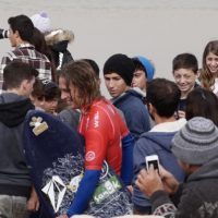 オジー・ライトのイスラエル初WSLイベント参加に密着したドキュメント動画