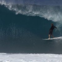 バートラ（日焼け止め）からジョンジョン・フローレンスへのウェルカム動画