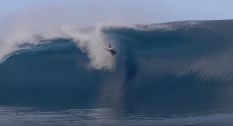 Teahupo'o worst wipeouts