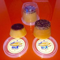 見た目はプリンのサーフワックス「チラックス」!期待のサメ除けグッズとなるのか