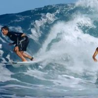 五十嵐カノアとジークがタヒチへ!サーフ業界復帰したDCシューズの初トリップ