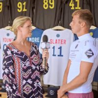 WSLがお笑いもカバー！？ユーモア溢れる動画シリーズ「WSLビーチブレイク」