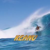 若手ハワイアン(キアヌ、ジーク、モニーツ兄弟)が出演するレトロな雰囲気のフリーサーフ