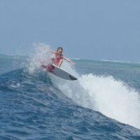 ジョシュ・カーの愛娘/シエラ（9歳）がメンタワイ諸島で見せた今年2016年のフリーサーフ