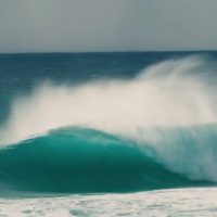 タスマニア（オーストラリア）近くの寒冷地へとコナーとソリの若手オージーがトリップ