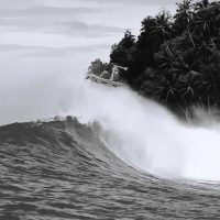 セス・モニーツなど若手5名がインドネシア奥地で見せた最先端サーフィン