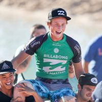 16歳が優勝のパイプトライアル!いよいよ始まるパイプマスターズのヒート表や波予報など