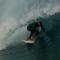 今季初となる北スウェルが入った南米ペルーのカボ・ブランコでバレルセッション