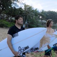 パイプマスターズ前のオアフ島ノースショア!トッププロのスーパーセッション