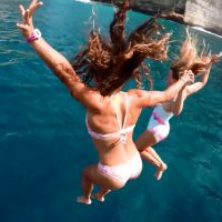 アラナ・ブランチャードなど女性トップサーファー4名のバリ島トリップをGoPro撮影